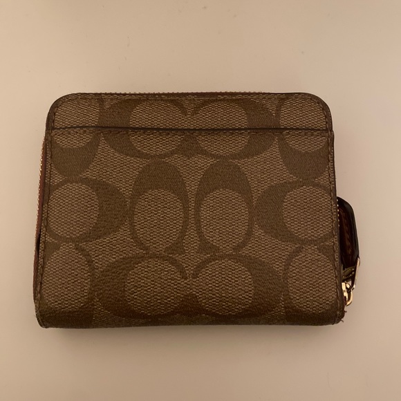Coach Wallet - Picture 2 of 5